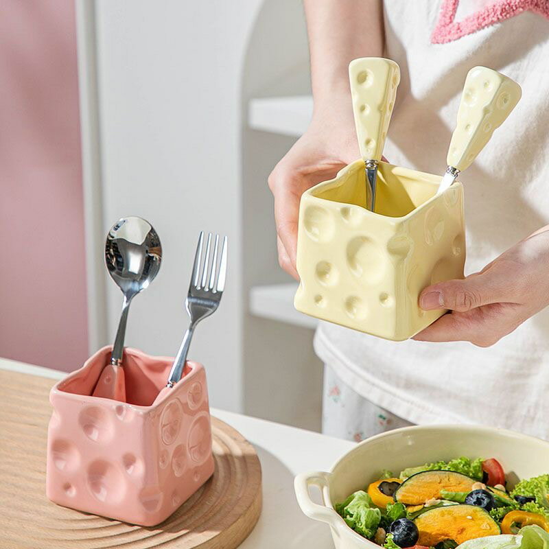箸立てとフォークスプーンセット チーズ柄 ペンスタンド ペンホルダー 化粧筆入れとしても使えます セ..