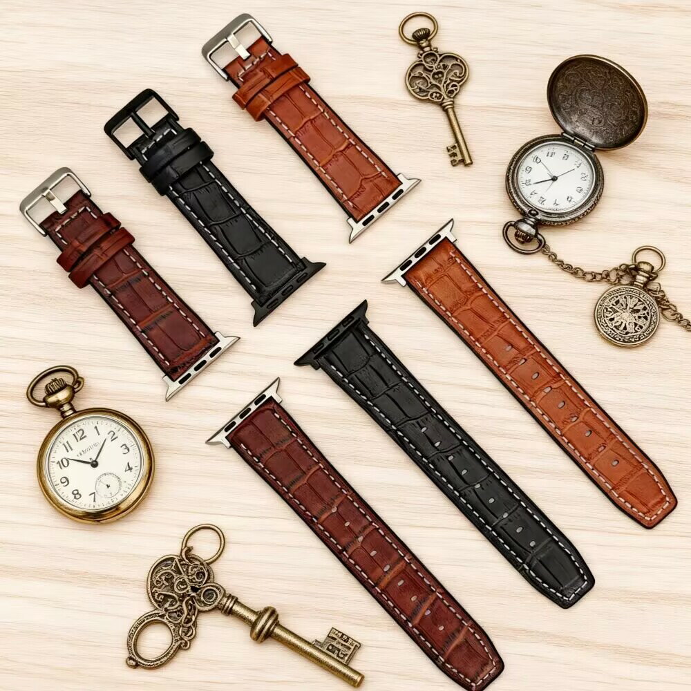 材質 牛革、亜鉛合金 産地 中国 サイズ 写真に参照してください。 色・柄 全3色から選べます 入り数 1 【全モデル対応】Apple Watch Ultra 49mm，Apple Watch 10（42mm，46mm）Apple Watch 7・8・9(41mm，45mm)，Apple Watch 4・5・6・se (40mm，44mm)，Apple Watch 1・2・3 (38mm，42mm)にすべて対応できます。約16-21cmの腕周りに対応でき、9個のベルト穴でぴったりサイズに調整が可能です。必ずアップルウォッチ本体背面に記載するサイズをご確認の上ご購入してください。 【表面は牛革使用】丈夫な上質の牛革素材を採用しております。牛革はしなやかさと適度な硬さを兼ね備えており、使い心地が良いのも特徴です。 最初は硬さを感じることがあっても、使ううちに徐々に柔らかくなり、手や体に馴染んでいきます。 【裏面はシリコン使用】裏面は耐水性、耐久性に強いシリコン素材を使用しています。シリコン素材は汗や水に強く、 高弾性、高耐熱性を持ちベルト自体の強度が強いです。厚みがあり、質感がソフトでしなやかです。付け心地が良く軽いので違和感なく一日中つけられています。 【オシャレなデザイン】渋めの色で大人な雰囲気を引き出します。ビジネス場面に適しています！ 【Nishida品質保証】「もっと快適に」の理念をもって、お客様に満足いただけるように努めていきます。 何か問題があれば、誠意を持って対応させていただきますので、お気軽にお問い合わせください。ご不明な点がある場合やサポートが必要な場合も、遠慮なくご質問ください。 この商品はゆうパケットメール便での発送となります。 郵便ポスト投函となります。 ゆうパケットメール便商品は通常商品と同梱発送できません。 代引き払いについて ゆうパケットメール便のため、代引き払いのご利用ができません。