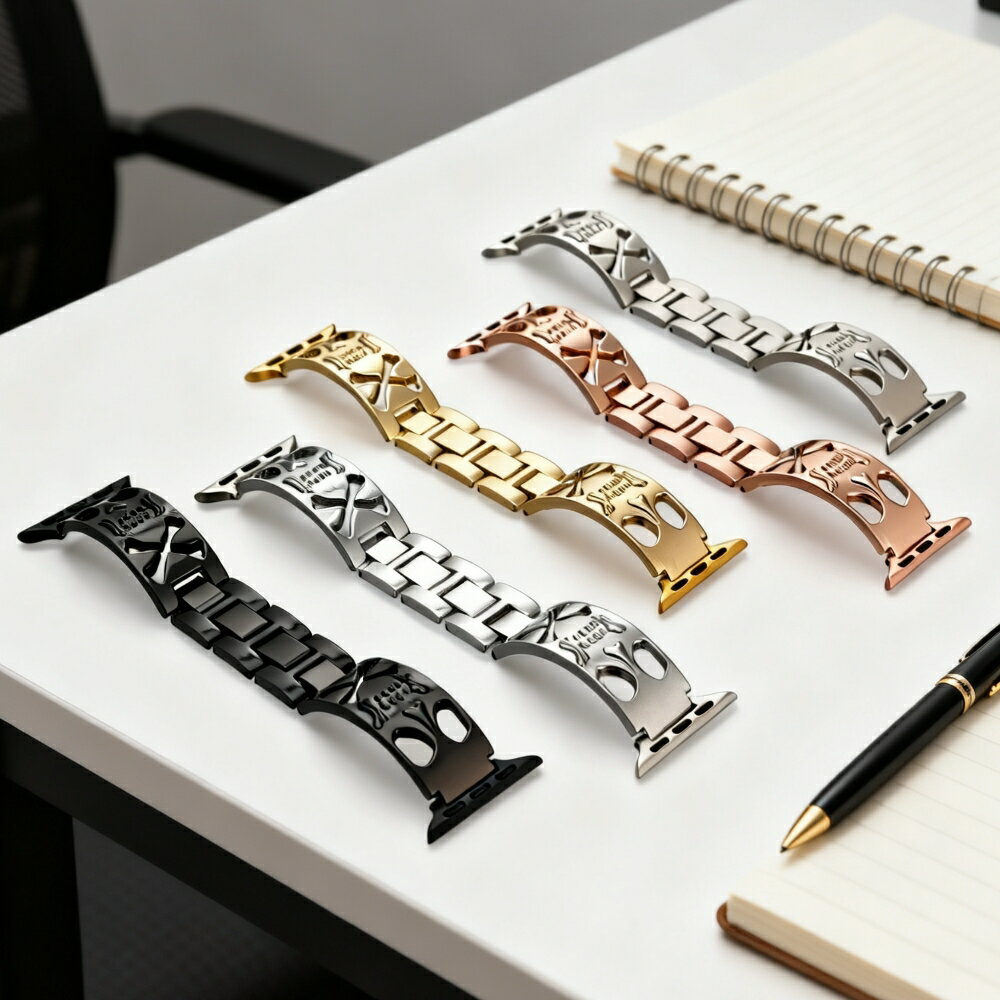 材質 亜鉛合金 産地 中国 サイズ 写真に参照してください。 色・柄 全5色から選べます 入り数 1 【全モデル対応】Apple Watch Ultra 49mm，Apple Watch 10（42mm，46mm）Apple Watch 7・8・9(41mm，45mm)，Apple Watch 4・5・6・se (40mm，44mm)，Apple Watch 1・2・3 (38mm，42mm)にすべて対応できます。必ずアップルウォッチ本体背面に記載するサイズをご確認の上ご購入してください。 【オシャレなデザイン】ぴかぴか色と髑髏マークのブレスレット型でがおしゃれを演出します。 【フックでチェーンの長さを調整可】フックでチェーンの長さを15～18cmまで調整可能。 【厳選された5色展開】ベ一シックなシルバー、ブラックから可愛いピンクまで、全5色からお選びいただけます。 【Nishida品質保証】「もっと快適に」の理念をもって、お客様に満足いただけるように努めていきます。 何か問題があれば、誠意を持って対応させていただきますので、お気軽にお問い合わせください。ご不明な点がある場合やサポートが必要な場合も、遠慮なくご質問ください。 この商品はメーカー直送品です。 メーカー直送のため、配送希望日のご指定ができません。毎日の発送がないため、届くまで6日～10日掛かります、また発送メールを送信しないため、マイページの発送履歴から発送日及び荷物番号をご確認お願いいたします。 メーカー直送商品は通常商品と同梱発送できません。 配送サービスについて 飛脚宅配便でお送りします。 宅配BOXについて 高価の割れ物のため、宅配BOXを指定できません。 代引き払いについて メーカー直送のため、代引き払いのご利用ができません。