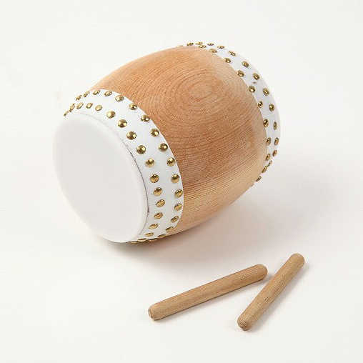 ミニチュア楽器 長胴太鼓 （直径：4～6cm）フィギュア 和太鼓 バチ付き 飾り物です音はなりません