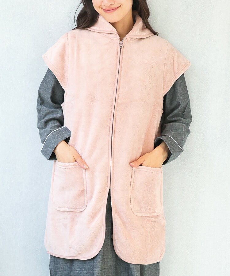 あ*ん様  羽毛ベスト M～L グリーン＆ピンク 2枚 ルームウ 羽毛ベスト 婦人Mサイズ GUNZE グンゼ ダウン80％ ご家庭でお洗濯OK