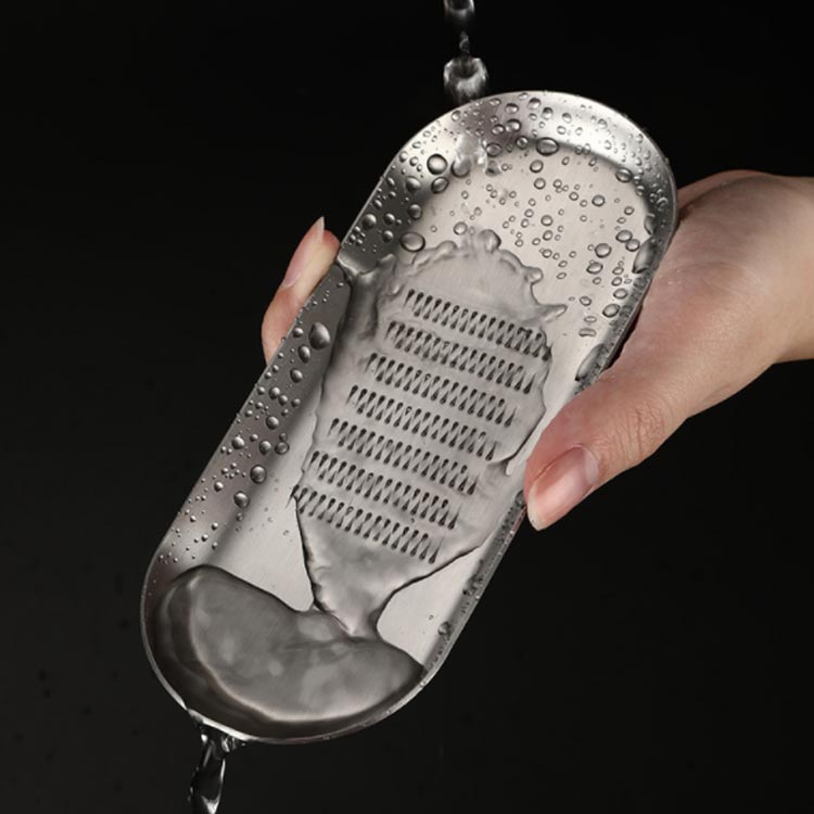 おろし金 2個セット ステンレス おろし器 すり器 おろし わさび 山葵 生姜 しょうが キッチン トレー トレイ 新鮮 簡単 手軽 お祝い ギフト プレゼント nishikiyaweb-10023051 NISHIKIYA サンプル画像3