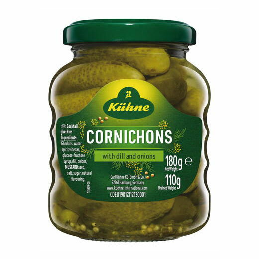 小さなきゅうりのことを「コーニッション」と言います。ガーキンス(ピクルス)に使用されるきゅうりを若いうちに摘み取るので、ほとんど種がなく、一口サイズで食べやすくなっています。 スパイシーなビネガーの深みのある味とパリパリとした歯ごたえが魅力...