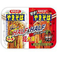 ペヤング ソースやきそばと激辛やきそばが1つに!そのまま食べて2度おいしい! ま〜ぜて3度おいしい! 原材料　※お手元に届いた商品を必ずご確認ください 油揚げめん（小麦粉（国内製造）、植物油脂、ラード、しょうゆ、食塩、香辛料）、添付調味料（ウスターソース、糖類、たん白加水分解物、食塩、しょうゆ、醸造酢、ポークエキス、香味油、植物油脂、りんご、香辛料、トマト、野菜エキス、でん粉、ビーフエキス、ビーフ風味調味料）、かやく（キャベツ、味付け鶏ひき肉、ごま、香辛料、アオサ、紅生姜）/調味料（アミノ酸等）、カラメル色素、酒精、増粘剤（グァーガム）、香辛料抽出物、パプリカ色素、かんすい、酸味料、酸化防止剤（ビタミンE、ローズマリー抽出物）、甘味料（ステビア、カンゾウ）、重曹、ビタミンB2、（一部に小麦・牛肉・ごま・大豆・鶏肉・豚肉・りんごを含む） ※商品の改定等により、パッケージデザイン・内容等は予告なく変更される場合がございます。 ※商品は自社店舗販売と在庫を共有しているため、在庫更新のタイミングにより、在庫切れの場合やむえずキャンセルさせていただく可能性があります。ペヤング ソースやきそばと激辛やきそばが1つに!そのまま食べて2度おいしい! ま〜ぜて3度おいしい! 原材料　※お手元に届いた商品を必ずご確認ください 油揚げめん（小麦粉（国内製造）、植物油脂、ラード、しょうゆ、食塩、香辛料）、添付調味料（ウスターソース、糖類、たん白加水分解物、食塩、しょうゆ、醸造酢、ポークエキス、香味油、植物油脂、りんご、香辛料、トマト、野菜エキス、でん粉、ビーフエキス、ビーフ風味調味料）、かやく（キャベツ、味付け鶏ひき肉、ごま、香辛料、アオサ、紅生姜）/調味料（アミノ酸等）、カラメル色素、酒精、増粘剤（グァーガム）、香辛料抽出物、パプリカ色素、かんすい、酸味料、酸化防止剤（ビタミンE、ローズマリー抽出物）、甘味料（ステビア、カンゾウ）、重曹、ビタミンB2、（一部に小麦・牛肉・ごま・大豆・鶏肉・豚肉・りんごを含む） ※商品の改定等により、パッケージデザイン・内容等は予告なく変更される場合がございます。 ※商品は自社店舗販売と在庫を共有しているため、在庫更新のタイミングにより、在庫切れの場合やむえずキャンセルさせていただく可能性があります。