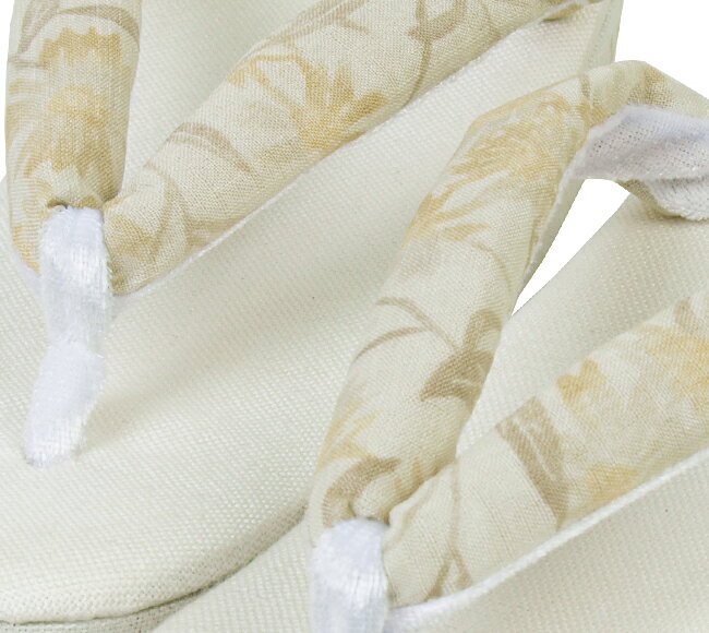 【夏】草履-天然繊維-亜麻（あま）草履-Fサイズ/ヒール5cm単衣着物・夏着物・浴衣、お洒落着に♪【オフホワイト/生成り/淡黄色・クリーム/草花柄なでしこ柄】単衣履き・夏草履