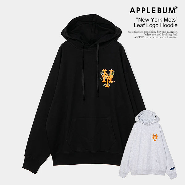 　商品説明 APPLEBUM アップルバム ●商品説明 『MLB Collection』 NY Metsロゴに、草花のモチーフを織り交ぜた グラフィックを落とし込んだフーディー。 スポーツカルチャーを象徴するアイコンに自然のエッセンスを 加えることで、力強さと柔らかさが共存するデザインに仕上げました。 シンプルな構成でありながら、細部に宿る遊び心が印象的な一枚。 ストリート、スポーツ、ライフスタイルを自然につなぐ、 幅広いスタイリングに馴染むアイテムです。 生地は17ozの肉厚で適度なハリがある 綿100%裏パイル生地を使用しております。 シルエットは、アームホール・身幅はゆとりを持たせつつ、 着丈は長すぎないよう試行錯誤したこだわりのパターン。 あえて裾からインナーのTシャツを覗かせたスタイリングもおすすめ。 【 MLB メジャーリーグベースボール】 最も歴史のあるプロ・スポーツリーグであり、米国とカナダに 本拠地を置く30の世界最高水準の加盟球団によって構成されています。 MLBは北米で最大の参加人口を誇り、2004年以来、 参加人口の記録更新を続けています。 MLBは、米国、カナダ、そして世界中のコミュニティに影響を与え、 野球のビジネス、マーケティング、地域社会のあらゆる取り組みに浸透し、 社会におけるスポーツの役割を更新し続けています。 ●素材 綿100％ ●モデル 178cm 64kg Lサイズ着用 メーカー希望小売価格はメーカーカタログに基づいて掲載しています ■注意点:フラッシュ撮影と屋外画像ではカラーの見え方に誤差がございます。 パソコンのモニターにより、カラーの見え方に誤差がございます。 ■サイズ表記につきましてはブランド企画サイズとなっております。 サイズ 着丈 身幅 肩幅 袖丈 　　 S 64cm 61cm 55cm 57cm 　　 M 67cm 64cm 58cm 58cm 　　 L 70cm 67cm 61cm 59cm 　　 XL 73cm 70cm 64cm 60cm 　　 XXL 76cm 73cm 67cm 61cm サイズ表記APPLEBUM アップルバム