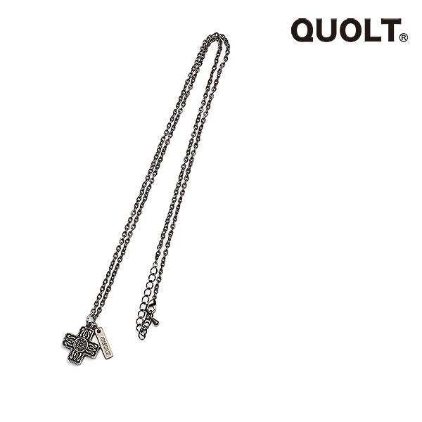 　商品説明 QUOLT クオルト ほどよく小ぶり(18mm)なトップが絶妙な存在感のネックレス。 アジャスター付きのブラックニッケルチェーンを採用。 素材 : NICKEL-ALLOY サイズ : 62～67cm メーカー希望小売価格はメーカーカタログに基づいて掲載しています ■注意点:フラッシュ撮影と屋外画像ではカラーの見え方に誤差がございます。 パソコンのモニターにより、カラーの見え方に誤差がございます。 ■サイズ表記につきましてはブランド企画サイズとなっております。QUOLT クオルト