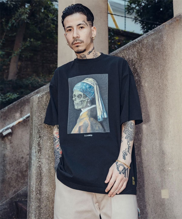 サブサエティ SUBCIETY SWAPE tee 105-40957 subciety メンズ Tシャツ 半袖 半袖Tシャツ グラフィックTシャツ 送料無料 ストリート