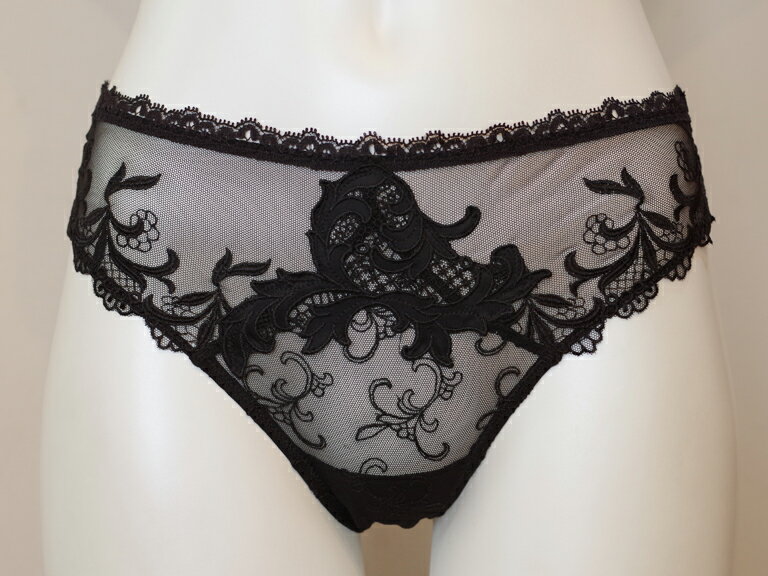 LISE CHARMEL（リズシャルメル）ACANTHE ARTY（アカンサスの芸術）ブラジリアンショーツ