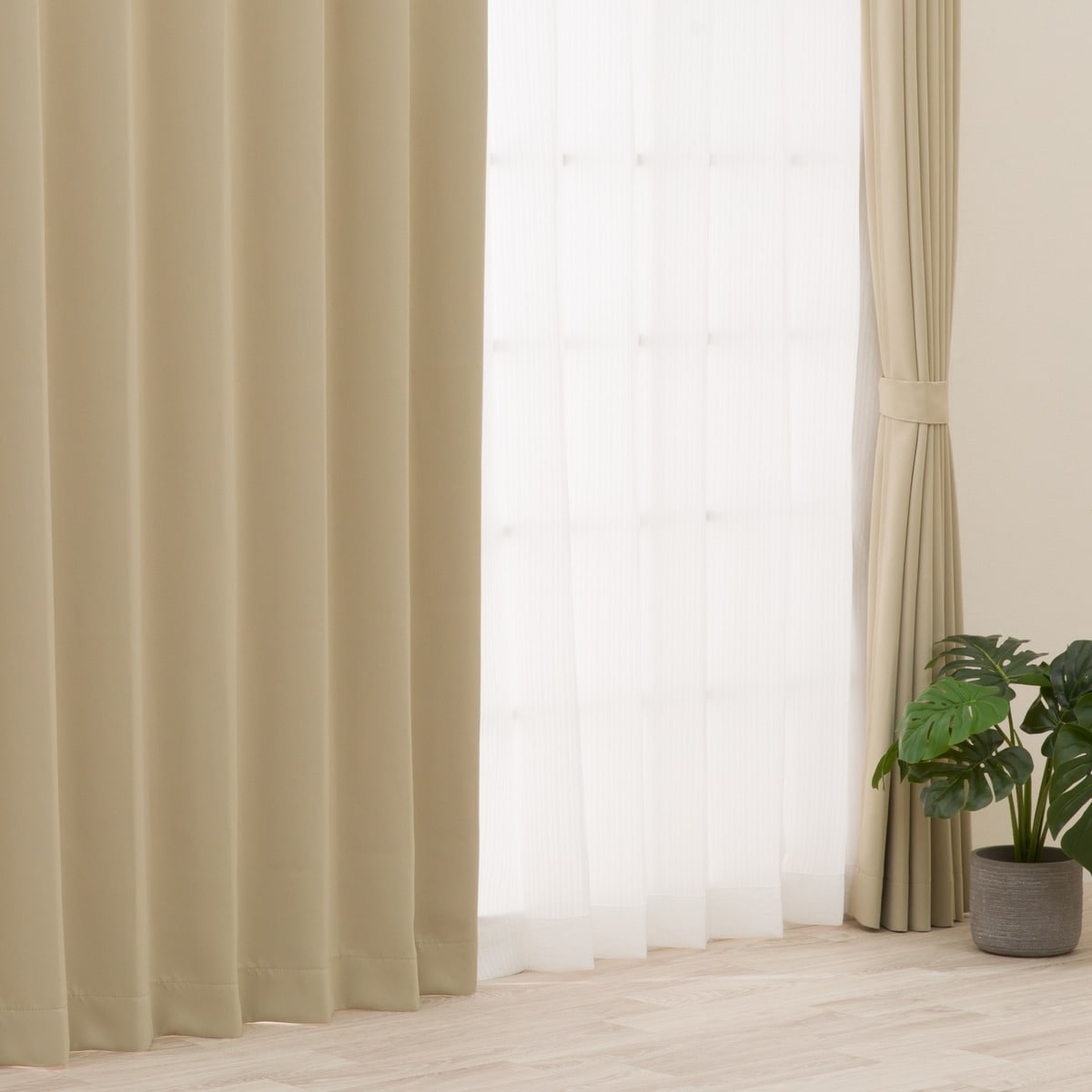 遮光1級・防炎カーテン　10色120サイズ（バリエ SBE）【メーカー直送・】