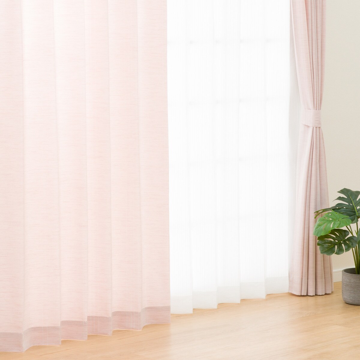 既製カーテン(RD087 ローズ)