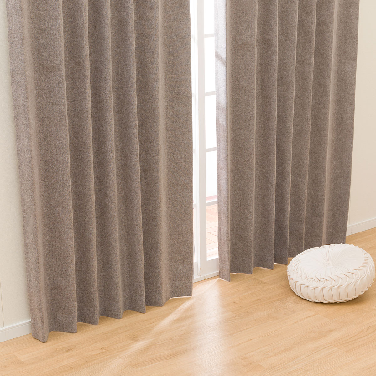 遮光ドレープカーテン(DH133 ブラウン)　  デコホーム