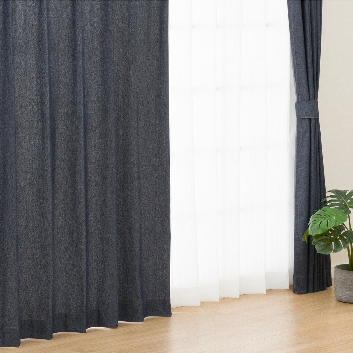 形状記憶カーテン(RD101 ネイビー)