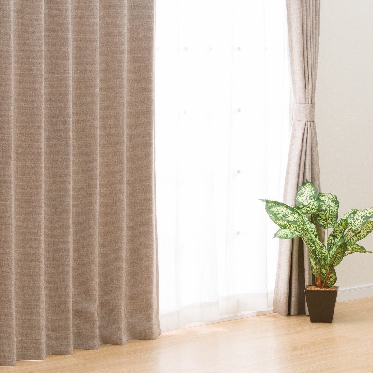 遮光・遮熱・花粉キャッチドレープカーテン(キャッチC DH06)　  デコホーム