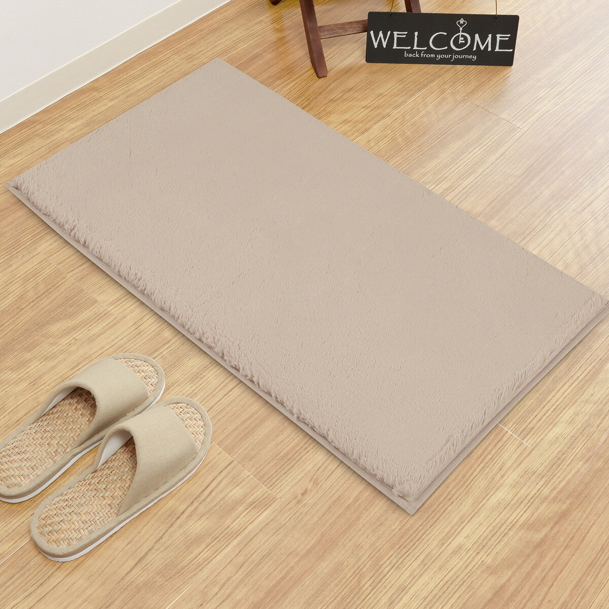 ニトリのふんわり なめらか 上質な肌ざわりのマット(50X80 LMO NU01)(ラグ・マット)