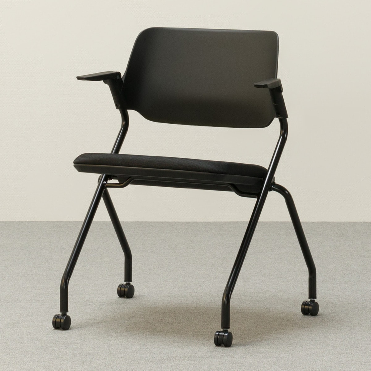 エントリーでP5倍！[幅60.9cm]ミーティングチェア(サヤ ヒシツキBK/BK)   【1年保証】