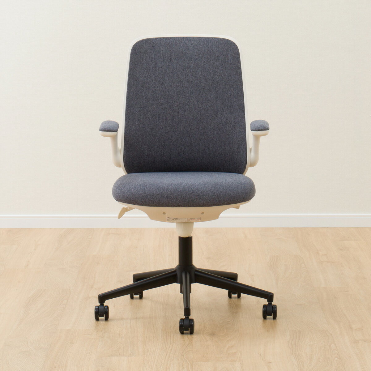 [幅62.8cm]オフィスチェアアームアップタイプ(OAチェア MS7006AU GY)   【1年保証】