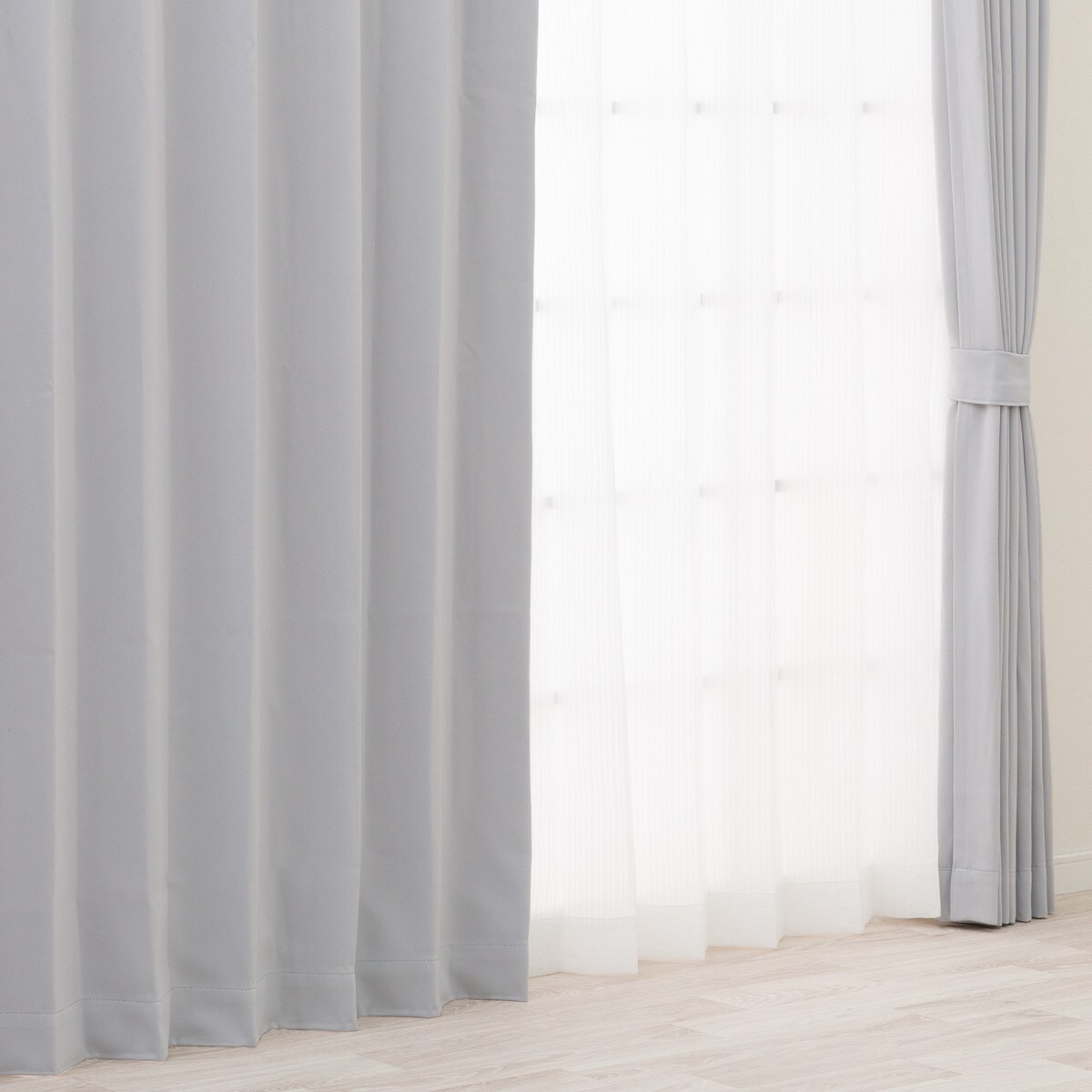 遮光1級・遮熱カーテン(RD086 グレー)