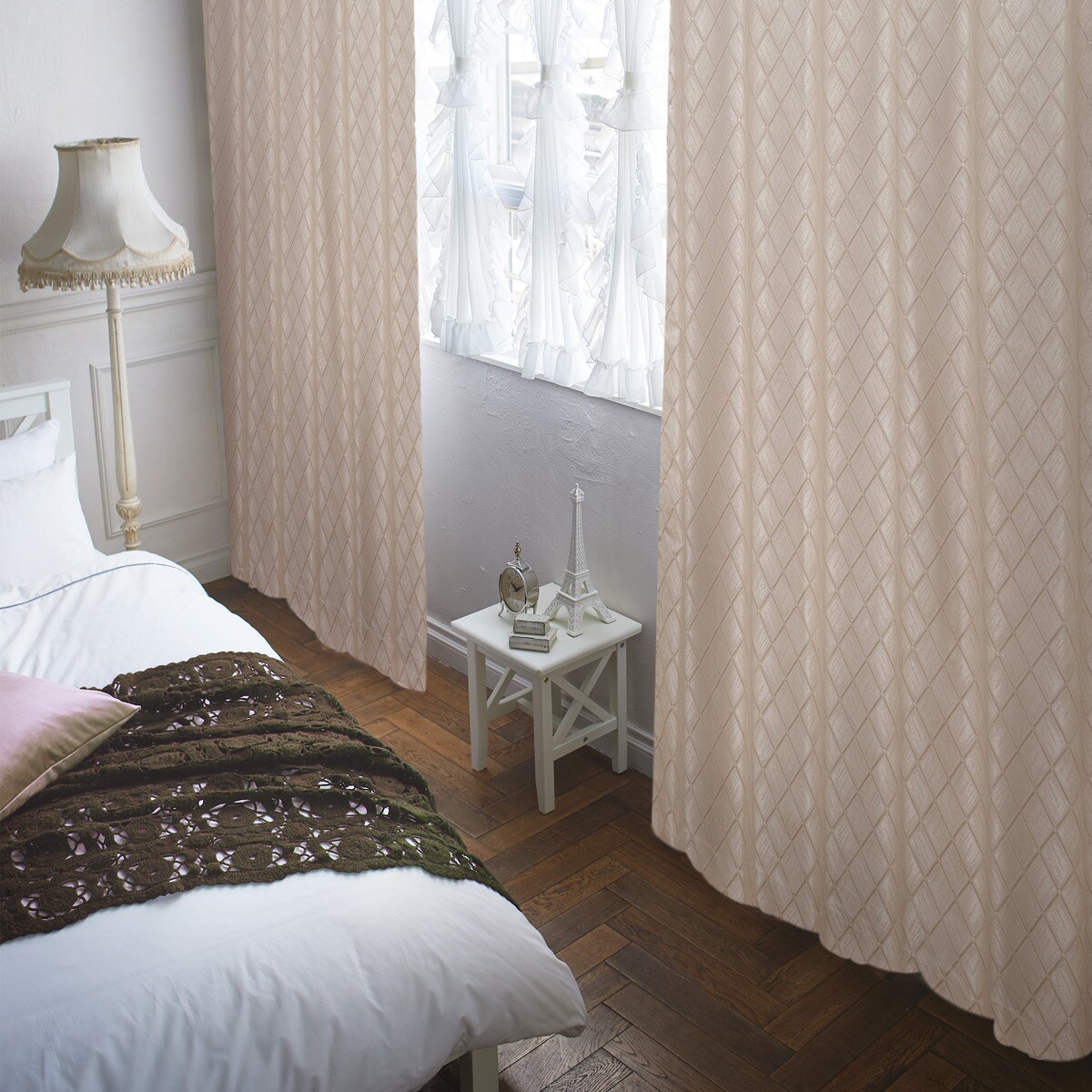 裏地付き遮光2級・遮熱カーテン(PK031 モカ)