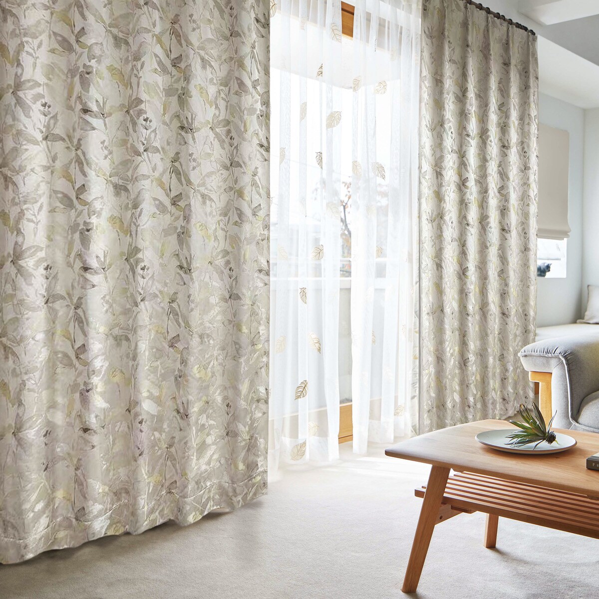 裏地付き遮光2級・遮熱カーテン(PK057)