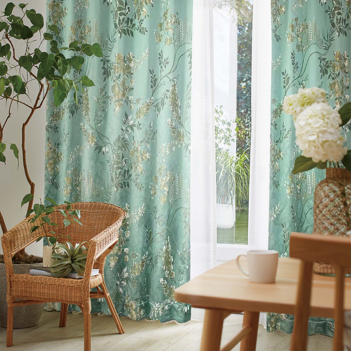 裏地付き遮光1級・遮熱カーテン(PK130 GR)