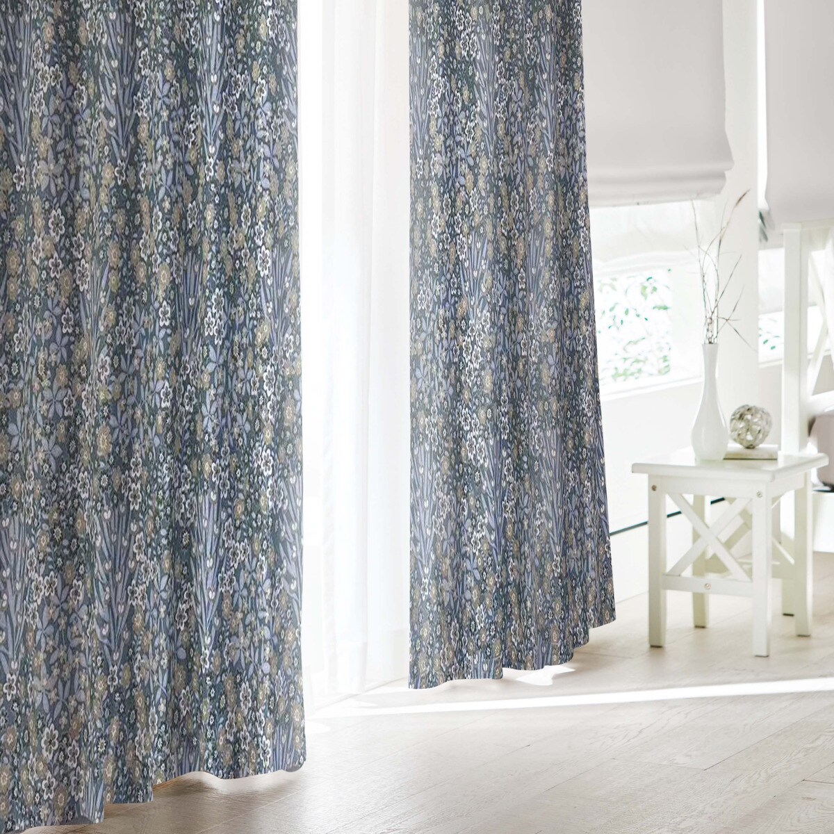 裏地付き遮光1級・遮熱カーテン(PK132 BL)