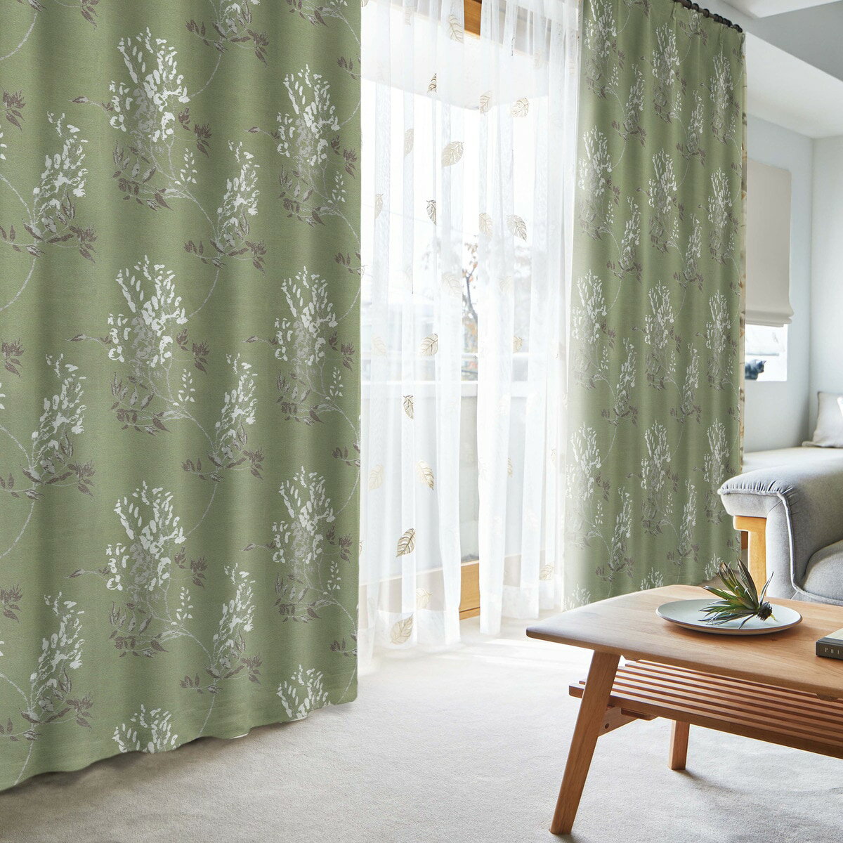 裏地付き遮光2級・遮熱カーテン(PK134 GR)