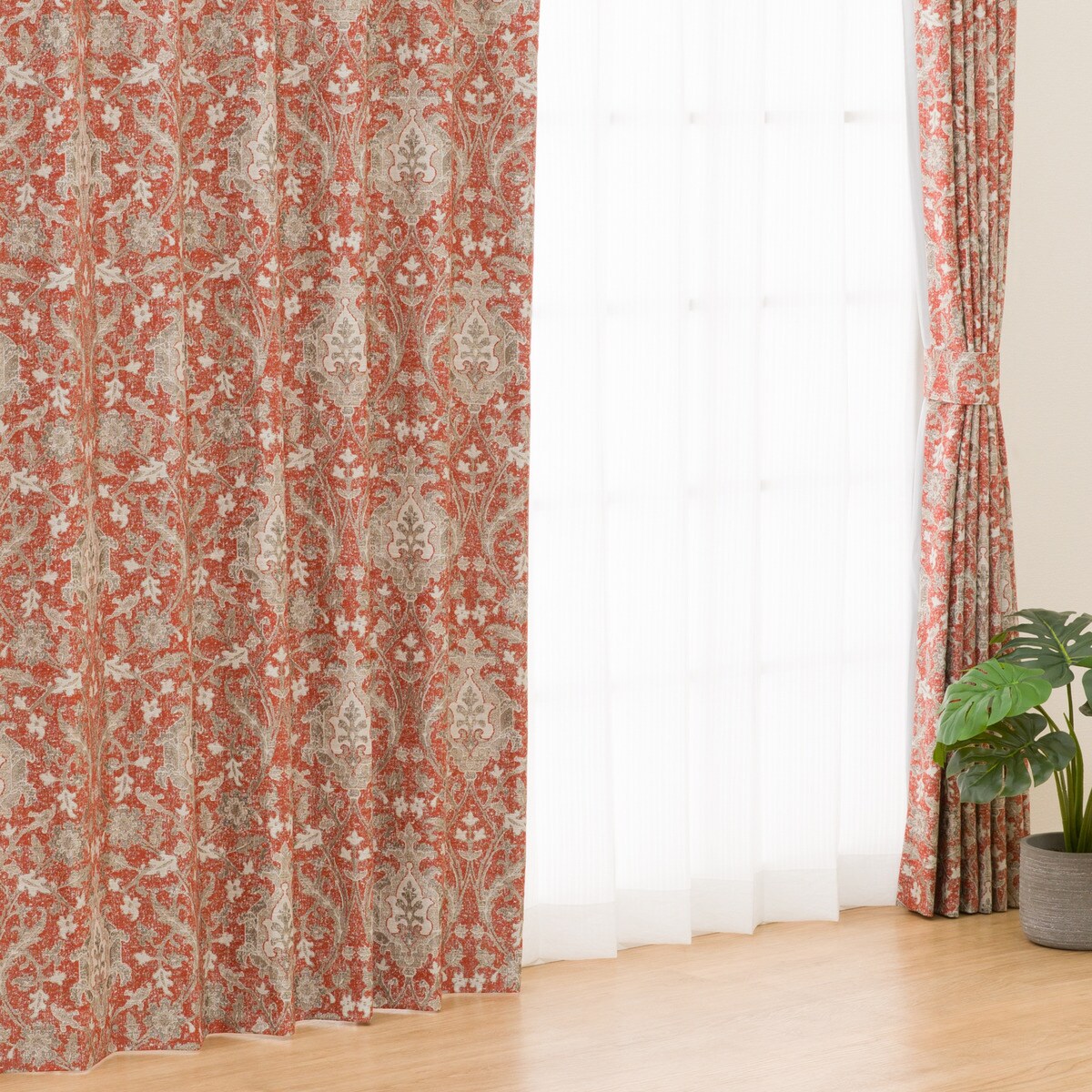 裏地付き遮光2級・遮熱カーテン(PK143 RE)