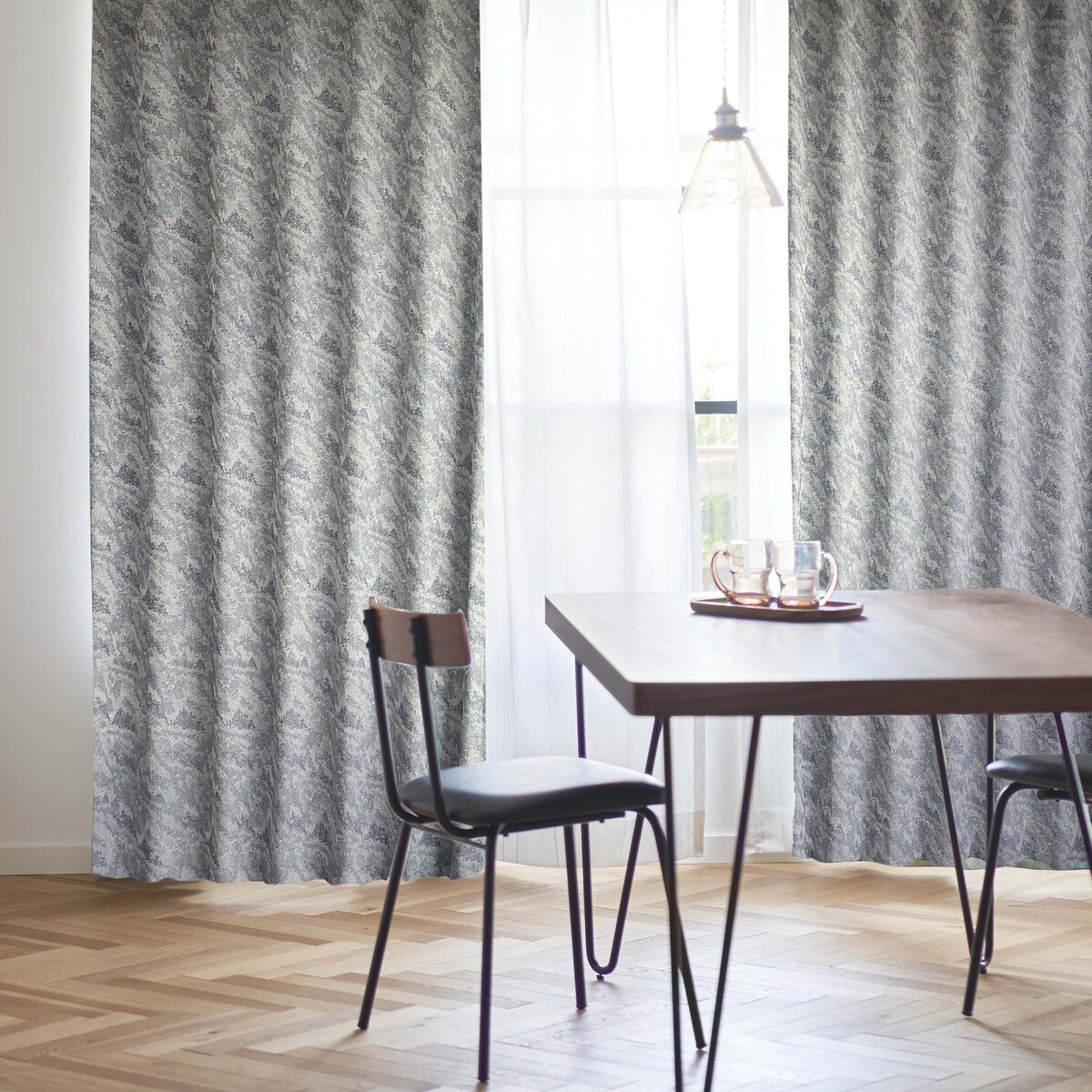 遮光2級・遮熱カーテン(PK096)