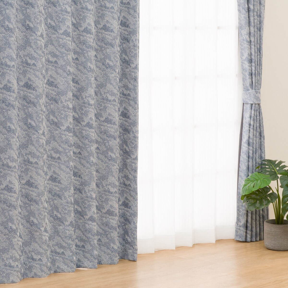 遮光2級・遮熱カーテン(PK096)