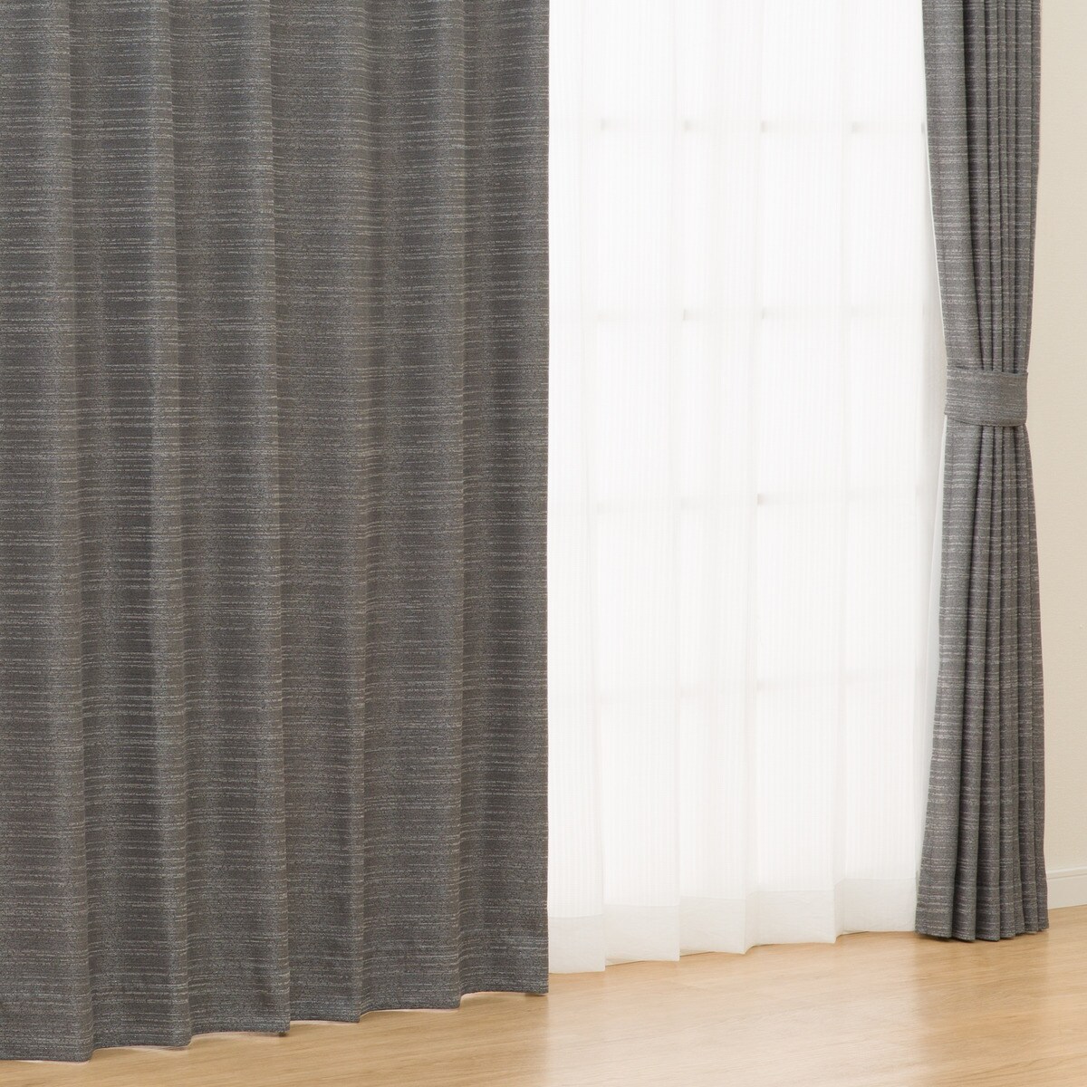 裏地付き遮光1級・遮熱カーテン(RK022 DkGY)