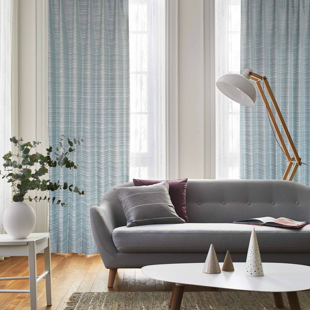 裏地付き遮光2級・遮熱カーテン(RK022 BL)