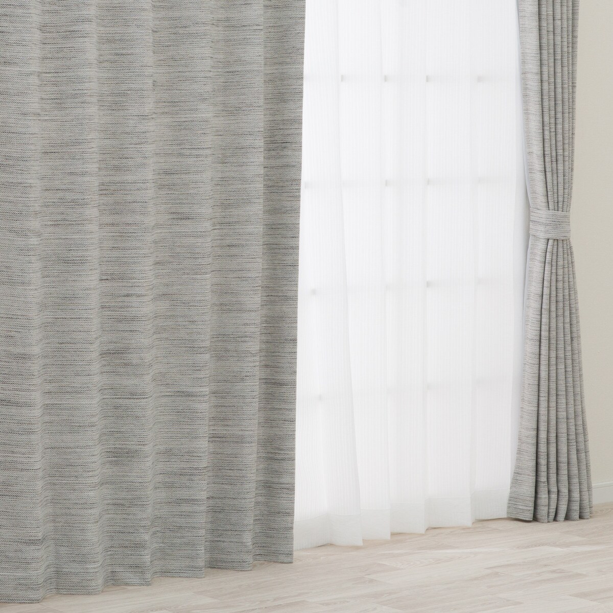 裏地付き遮光2級・遮熱・防炎カーテン(PK188)