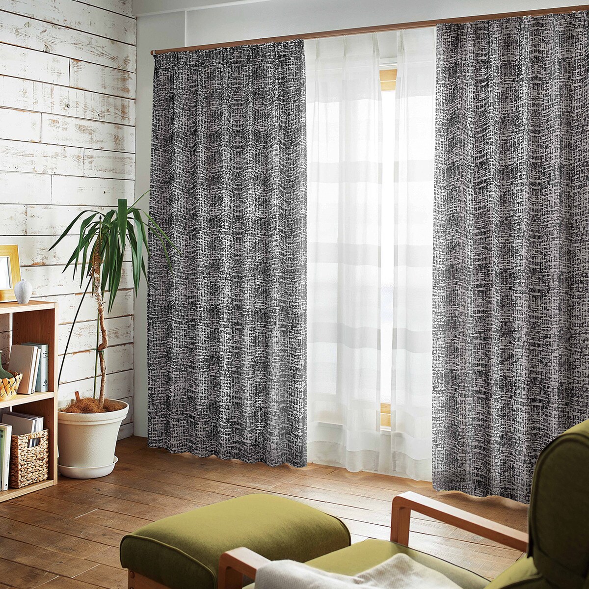 裏地付き遮光2級・遮熱カーテン(PK223)