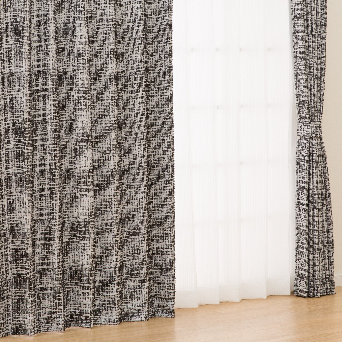 裏地付き遮光2級・遮熱カーテン(PK223)