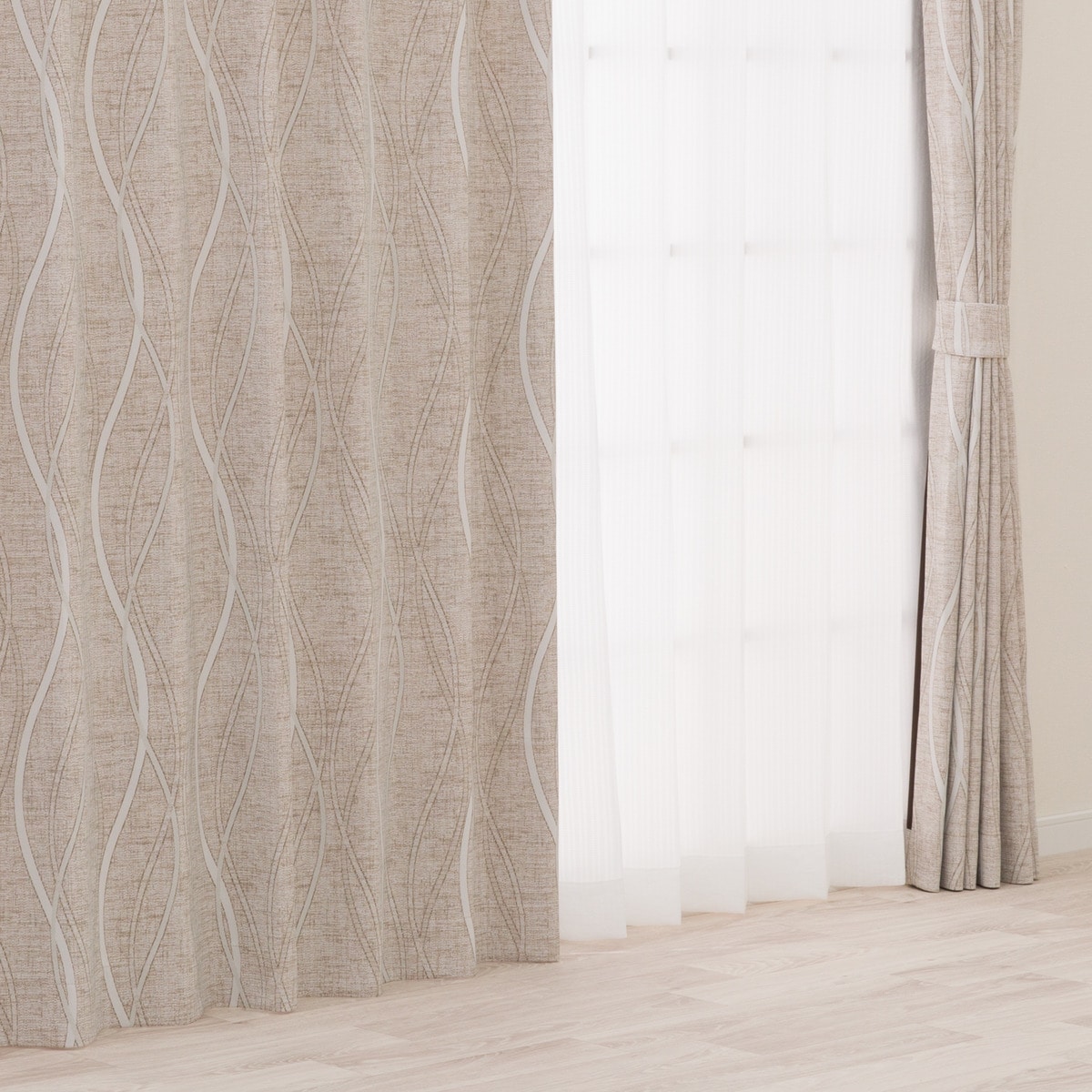 遮光1級・遮熱カーテン(RD127 ベージュ)