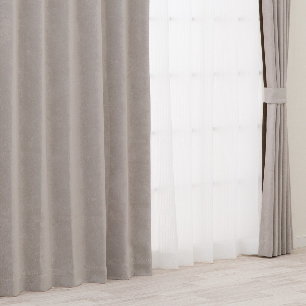 遮光1級カーテン(RD131 アイボリー)