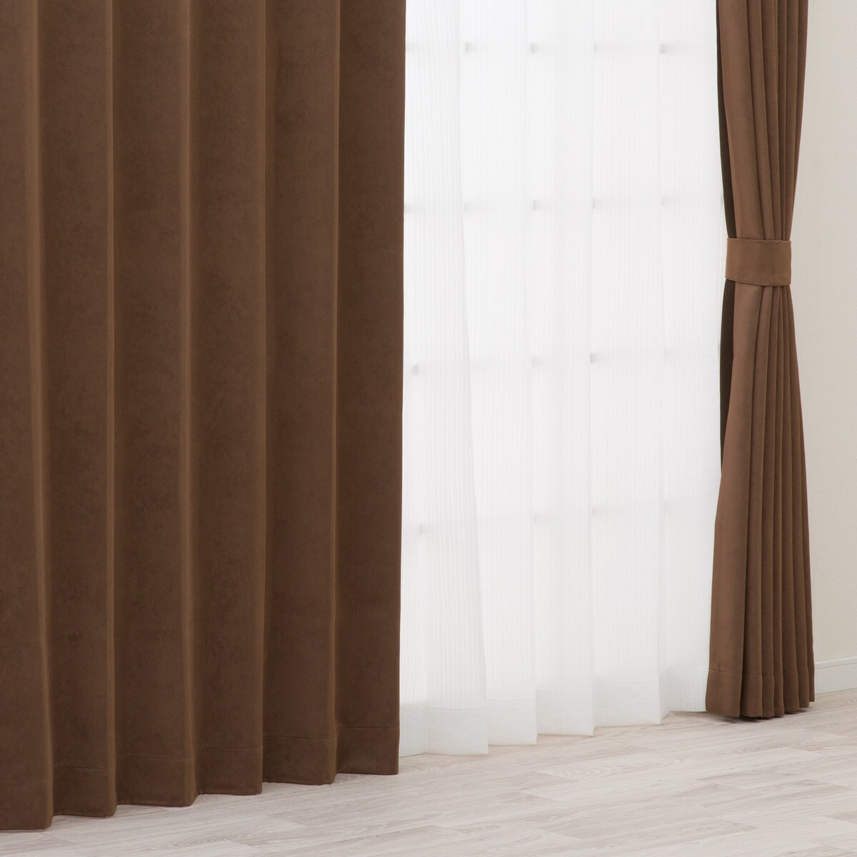 遮光1級カーテン(RD131 ブラウン)