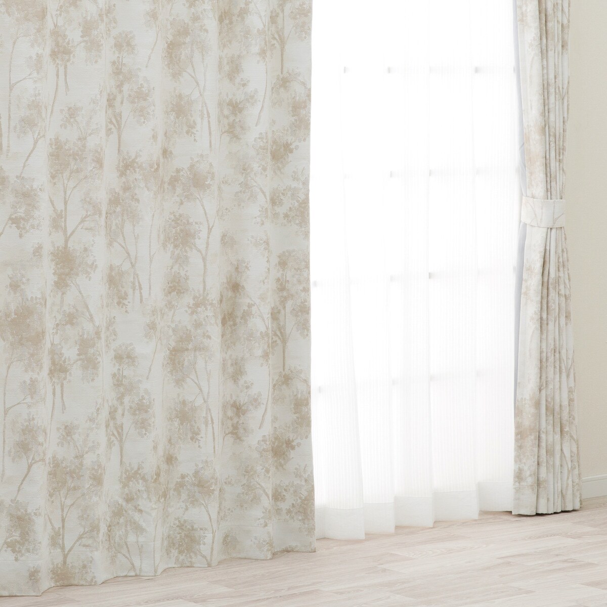 裏地付き遮光2級・遮熱ジャカードカーテン(PK245 アイボリー)