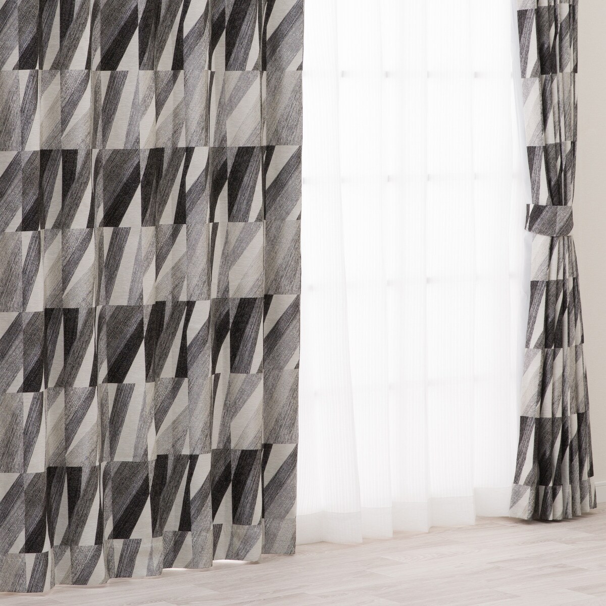 裏地付き遮光1級・遮熱ジャカードカーテン(PK256)