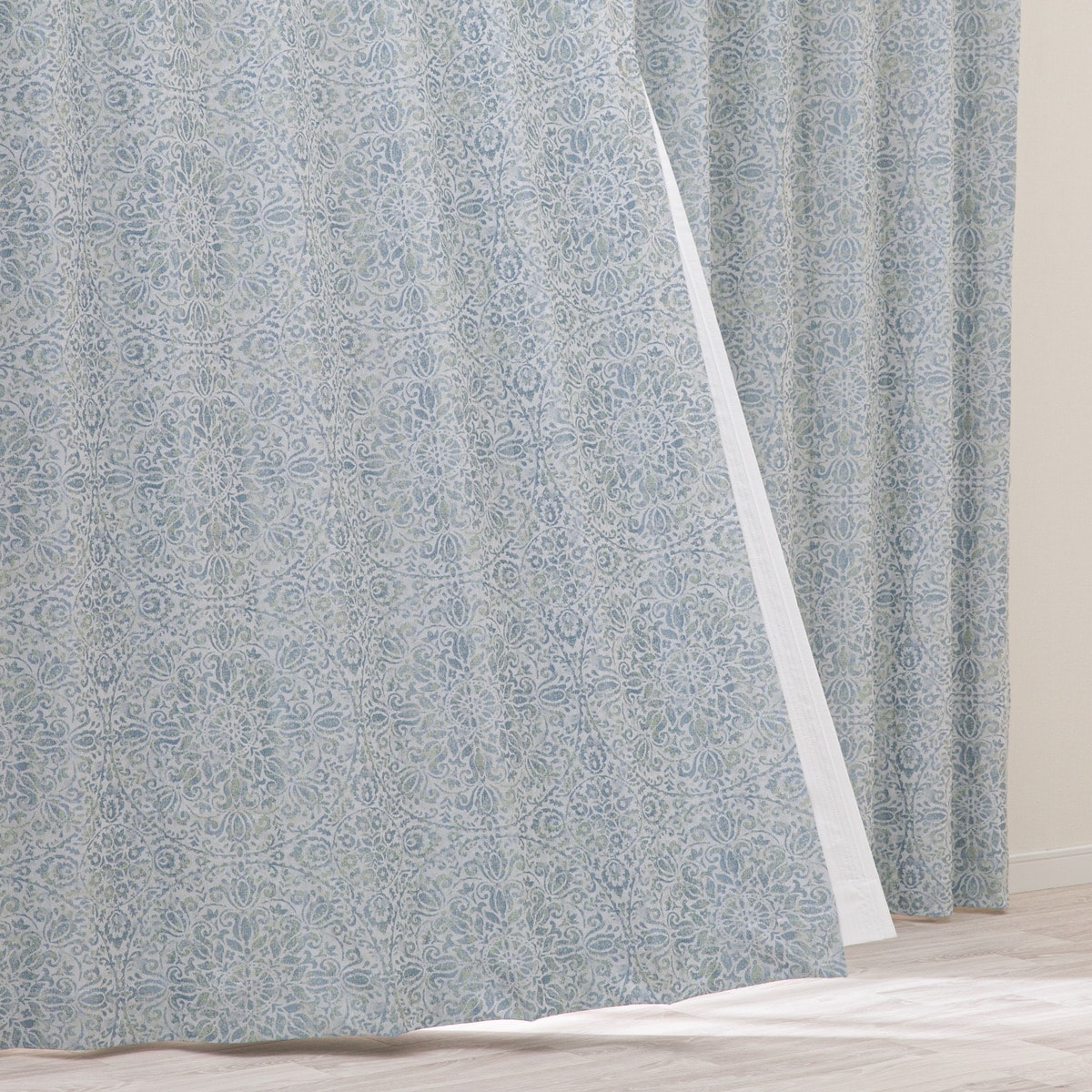 ニトリの裏地付き遮光2級・遮熱ジャカードカーテン(PK257)(カーテン・レース)