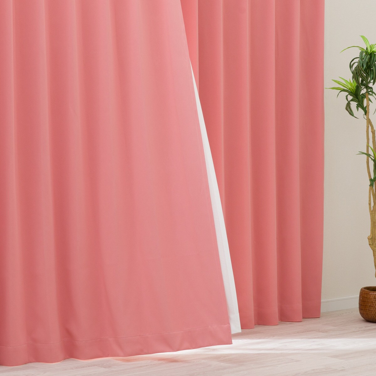 ニトリの【防炎セット】4枚セットカーテン　遮光1級・遮熱・保温・昼遮像・UVカット (SPK-21)【メーカー直送・】(カーテン・レース)