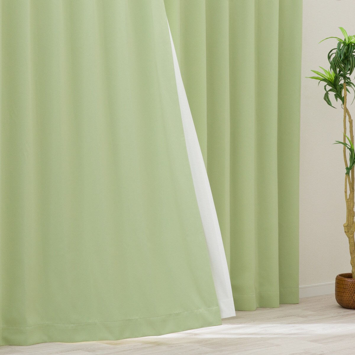 ニトリの【防炎セット】4枚セットカーテン　遮光1級・遮熱・保温・昼遮像・UVカット (GR-30)【メーカー直送・】(カーテン・レース)