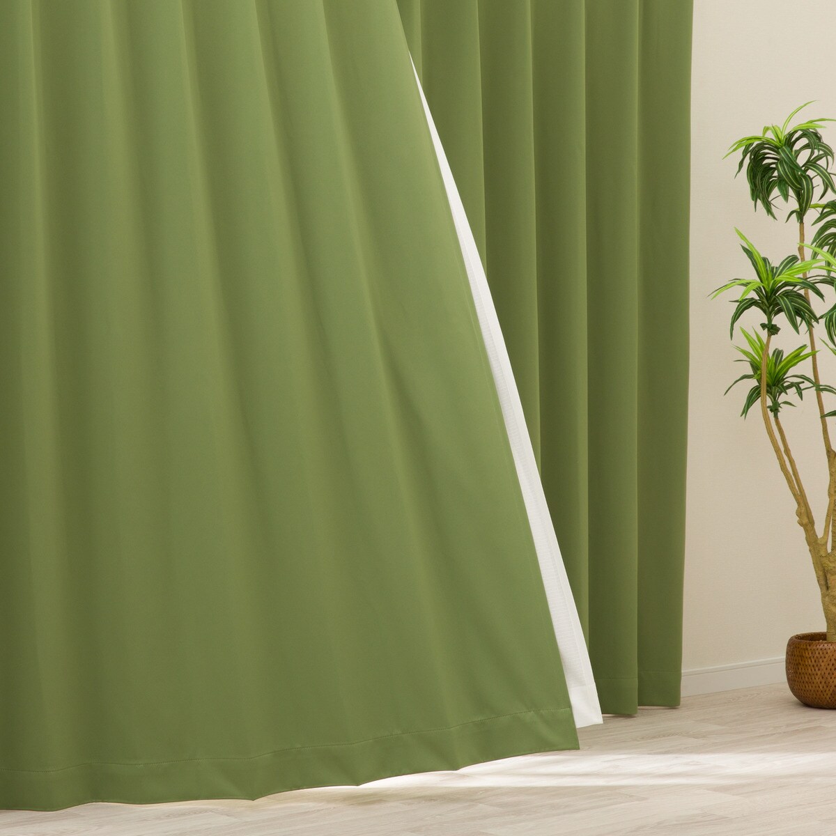 ニトリの【防炎セット】4枚セットカーテン　遮光1級・遮熱・保温・昼遮像・UVカット (OLV-28)【メーカー直送・】(カーテン・レース)