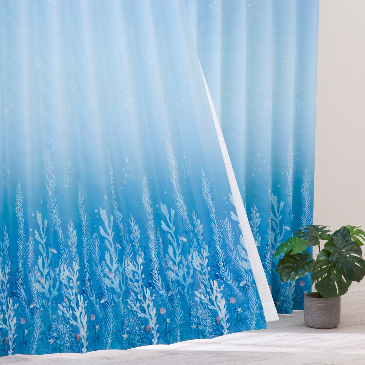 ニトリの【癒しのカーテン】遮光2級・遮熱・保温182サイズカーテン Sea 【メーカー直送・】(カーテン・レース)