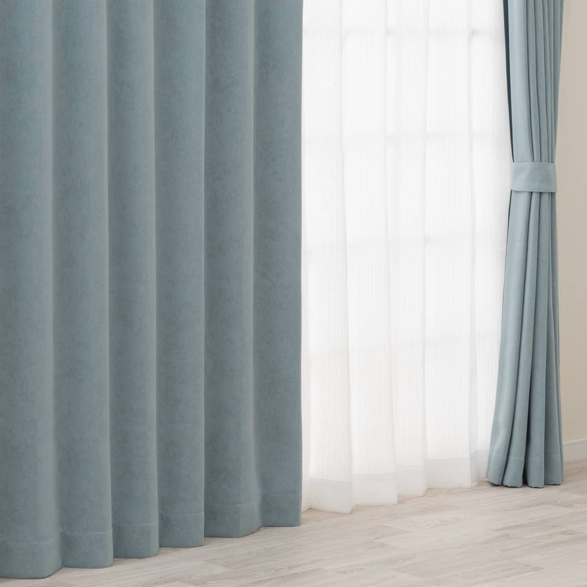 ニトリの遮光1級カーテン(RD131 ブルー)(カーテン・レース)