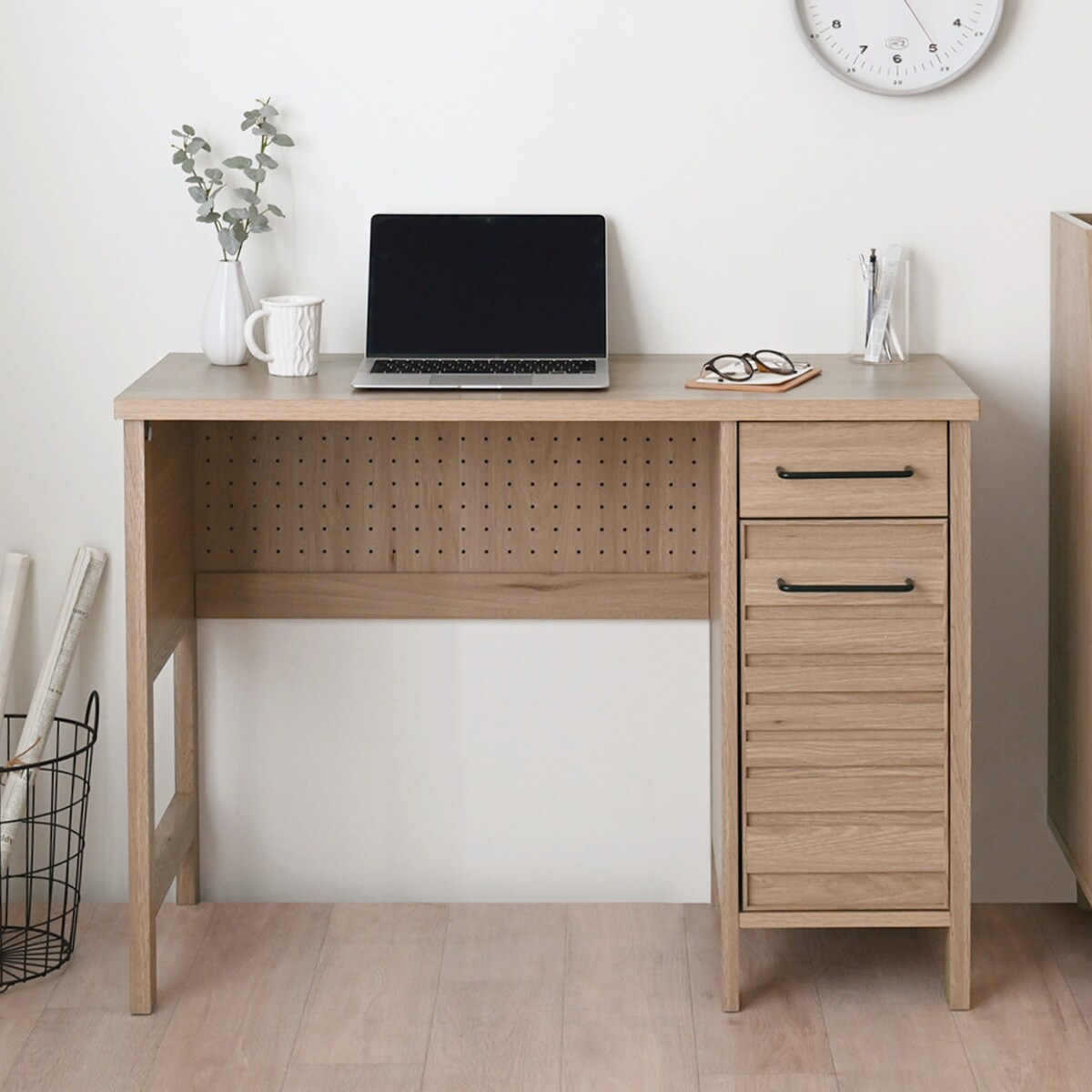 北欧スタイルのコンパクトデスク (幅100cm)【メーカー直送・】