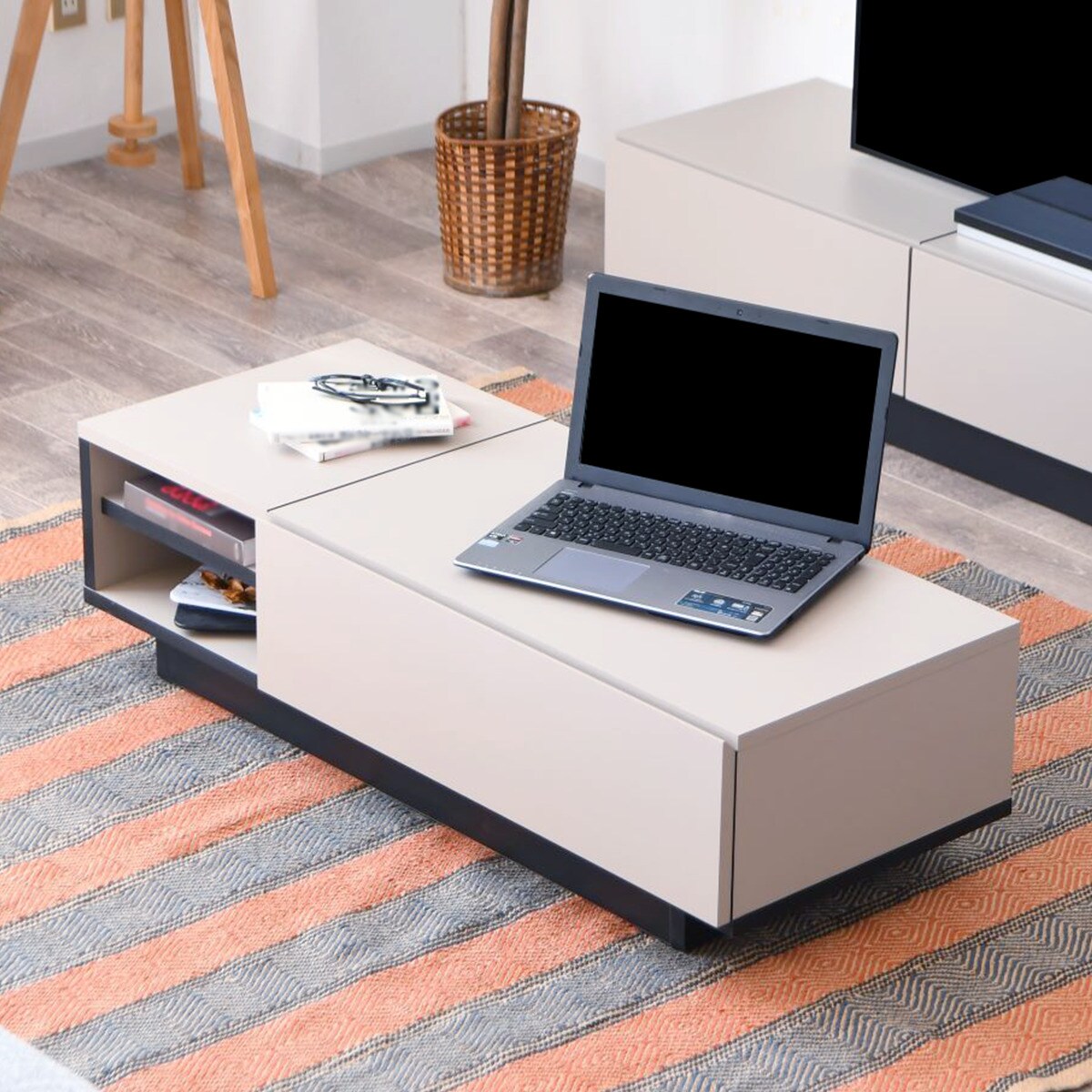 グレージュカラーの引き出し付きセンターテーブル(幅110cm)　 【配送員設置商品】