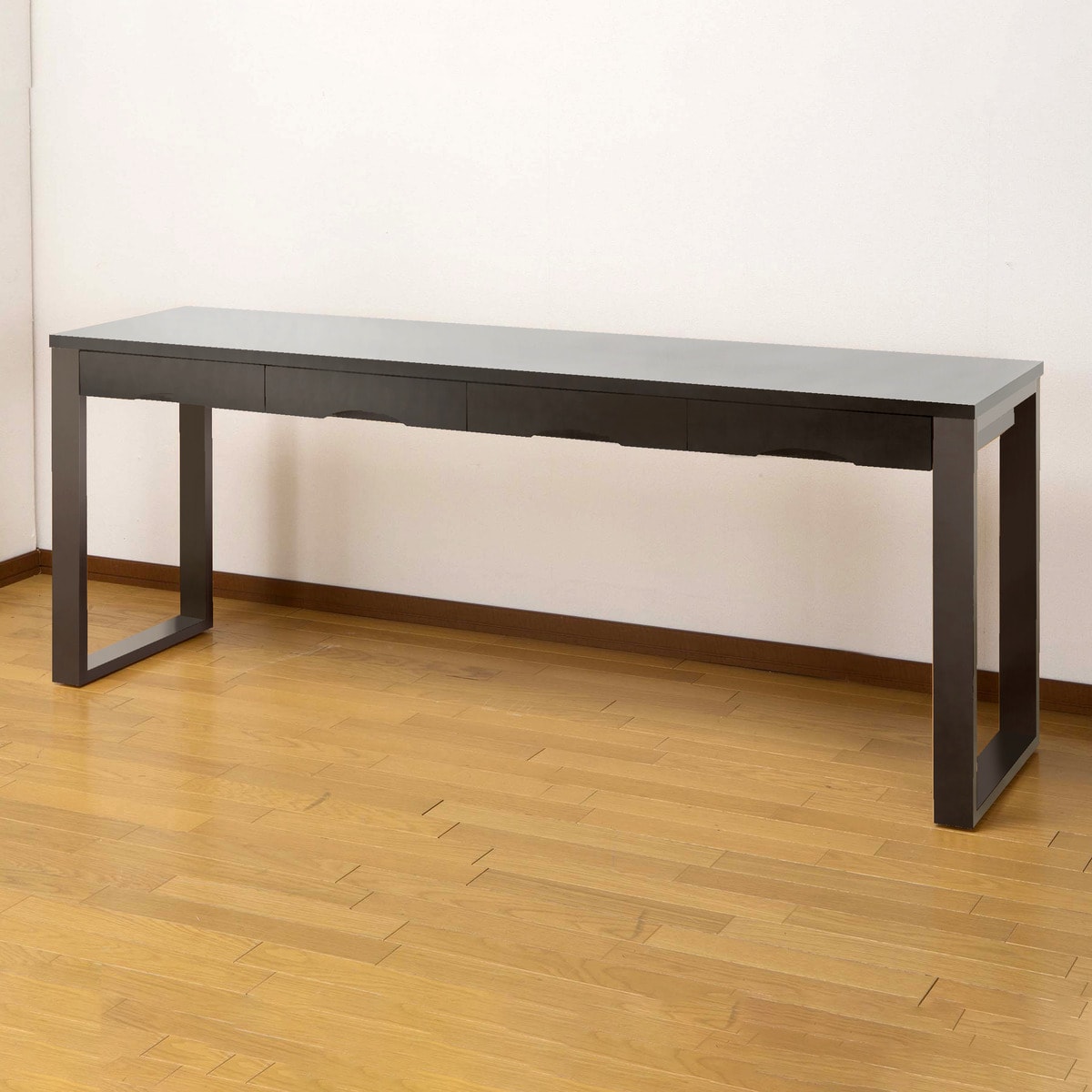 タモ突板の木目がうつくしい天然木デスク 奥行59cm （幅180cm ダークブラウン） 　メーカー直送・