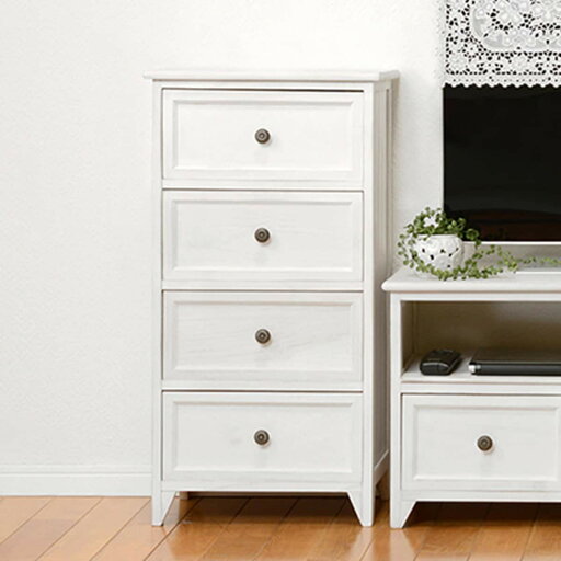 ニトリのワンルームにもぴったりの大人可愛いホワイトシャビーコンパクトチェスト (幅41cm 4段)  メーカー直送・ 夏の感謝祭期間限定価格:9/24まで(リビング収納)